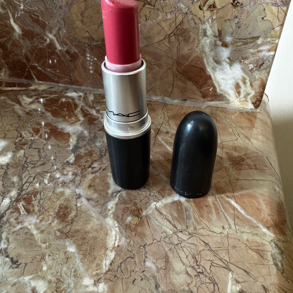 MAC Cosmetics Red Lipstick Satin Finish